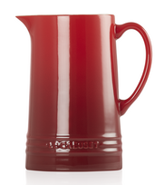 Le Creuset aardewerk karaf 1,5 ltr kersenrood