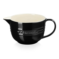 Le Creuset kleine beslagkom aardewerk 2 ltr 12 x 17 cm ebbenzwart